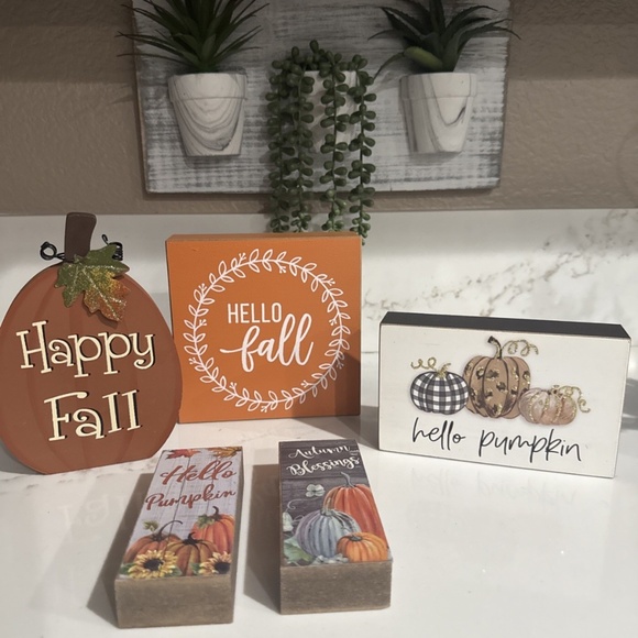 Wood Fall/Autumn Pumpkin Home Decor - Lot Of 5 - Picture 1 of 5